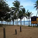 Casa Vilage 80M2, 2/4, 100M Da Praia Com Piscina